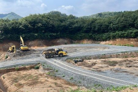 TIER IV, Komatsu and EARTHBRAIN begin collaboration toward practical use of autonomous technology for construction equipment