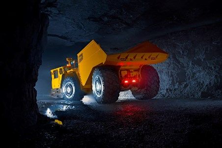 Epiroc brings autonomous truck haulage into 3D, enabling advanced fleet control across multi-level ramps
