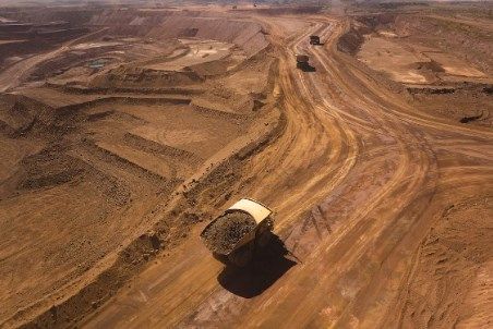 Celebrating 2.5 billion t of iron ore