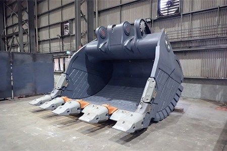 Liebherr-Australia’s Perth facility fabricates its 100th bucket